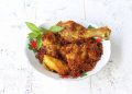 Resep ayam bumbu tomat lengkuas dengan rasa gurih, segar, dan pedas khas Nusantara. Praktis dibuat dan cocok jadi menu keluarga.
