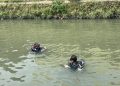 Pemuda 23 tahun tewas tenggelam di saluran irigasi Tangerang. Korban diduga mabuk sebelum kejadian. Berikut kronologi lengkapnya. (Foto: suarabantennews.com)