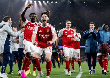 Arsenal melaju ke final Liga Champions tanpa kekalahan. Simak perjalanan impresif tim asuhan Mikel Arteta musim ini.
