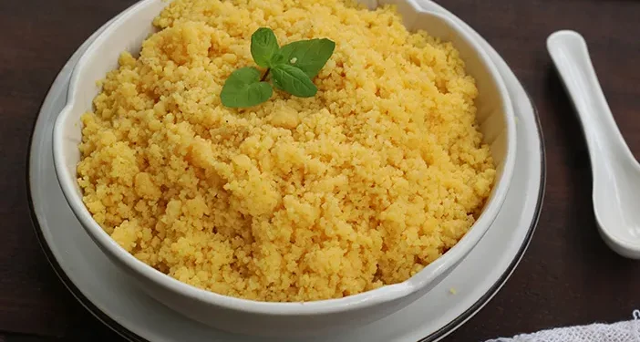 Simak cara memasak nasi jagung agar pulen, gurih, dan tidak keras. Cocok jadi alternatif nasi putih untuk menu harian keluarga.