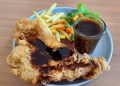 Resep steak ayam tepung saus lada hitam yang crispy, gurih, dan mudah dibuat di rumah. Cocok untuk menu makan malam spesial keluarga.