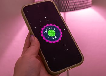 Android 17 resmi dirilis Google dengan fitur multitasking, keamanan, dan gaming yang lebih canggih. Simak daftar HP pertama yang mendapat pembaruan.