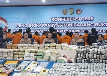 Polda Metro Jaya membongkar sindikat judi online melalui aplikasi HOT51 dengan modus live streaming bermuatan pornografi dan dugaan TPPU.