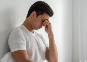 Pria usia produktif perlu mewaspadai berbagai penyakit tersembunyi yang sering muncul tanpa gejala jelas, mulai dari jantung hingga kesehatan mental.