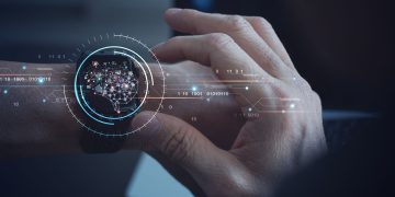 Adopsi AI yang semakin luas diprediksi mendorong traffic internet global naik hingga lima kali lipat pada 2031. Simak penjelasan lengkapnya.