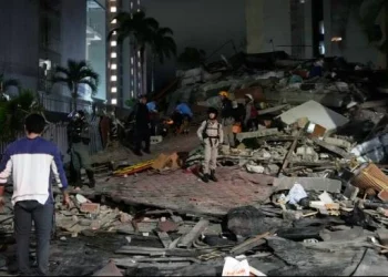 Gempa magnitudo 7,2 mengguncang Caracas, Venezuela. USGS memperkirakan korban tewas bisa mencapai puluhan ribu akibat kerusakan yang meluas.