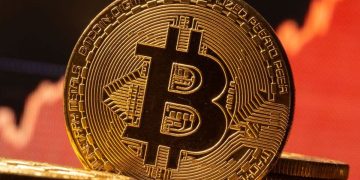 Kripto semakin banyak dimanfaatkan jaringan narkoba dunia karena transaksi cepat dan sulit dilacak. Simak fakta, data, serta tantangan penegakan hukumnya.