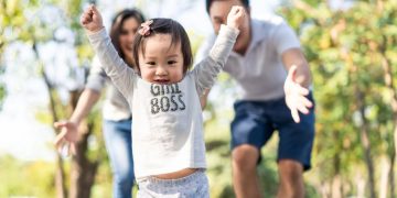 DHA, AA, dan berbagai nutrisi penting berperan dalam mendukung perkembangan otak, mata, dan daya tahan tubuh anak. Simak penjelasan lengkapnya.