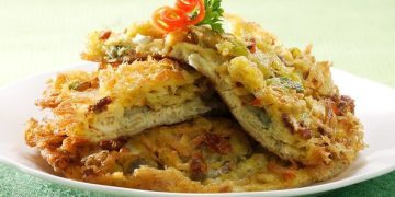 Telur dadar yang dicampur tepung belum tentu kehilangan gizi. Simak penjelasan mengenai kandungan protein dan perbedaannya dengan telur ceplok.
