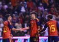 Spanyol sukses mengalahkan Peru 3-1 dalam laga uji coba jelang Piala Dunia 2026. Pedri dan Oyarzabal tampil gemilang meski tanpa Lamine Yamal.