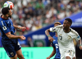 Cape Verde memastikan tiket ke babak 32 besar Piala Dunia 2026 usai bermain imbang tanpa gol melawan Arab Saudi yang harus tersingkir dari turnamen.