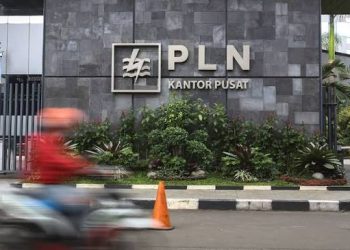 Waka MPR Eddy Soeparno meminta PLN melakukan evaluasi menyeluruh setelah pemadaman listrik bergilir terjadi di Jawa, Sumatera, dan Bali.