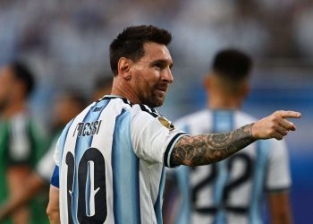 Lionel Messi mencetak sejarah sebagai pemain pertama yang tampil di enam edisi Piala Dunia setelah bermain untuk Argentina di Piala Dunia 2026.