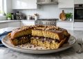 Resep terang bulan lembut dan manis dengan topping cokelat keju. Mudah dibuat di rumah, anti gagal, bersarang sempurna, dan bikin nostalgia.