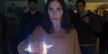 Review film Disclosure Day karya Steven Spielberg yang memadukan konspirasi alien, teknologi canggih, aksi laga, dan drama emosional.