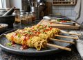 Resep telur gulung anti gagal lengkap dengan trik menggoreng dan rahasia adonan yang pas agar hasilnya gurih, renyah, dan mudah digulung.
