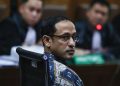 Sidang vonis Nadiem Makarim berlangsung di Pengadilan Tipikor Jakarta. Hakim hanya membacakan 122 halaman dari total 1.146 halaman putusan.