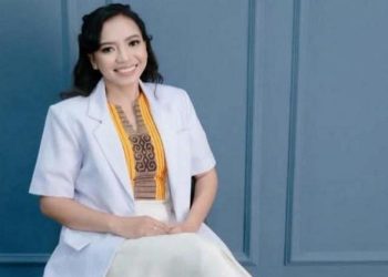 Kasus meninggalnya Dokter Icha di NTT masih diselidiki. Polisi, Kemenkes, dan sejumlah pihak melakukan investigasi terkait dugaan intimidasi saat bertugas.