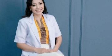 Kasus meninggalnya Dokter Icha di NTT masih diselidiki. Polisi, Kemenkes, dan sejumlah pihak melakukan investigasi terkait dugaan intimidasi saat bertugas.