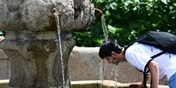 WHO melaporkan lebih dari 1.300 kematian terkait gelombang panas ekstrem di Eropa sejak 21 Juni. Jutaan warga terdampak suhu tinggi.