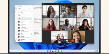 WhatsApp Web sedang menguji fitur video call grup yang mampu menampung hingga 32 peserta lengkap dengan screen sharing dan call links.