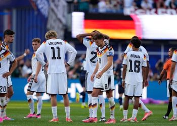 Jerman tersingkir dari Piala Dunia 2026 setelah kalah adu penalti dari Paraguay. Kekalahan ini mengakhiri rekor sempurna Der Panzer di Piala Dunia.