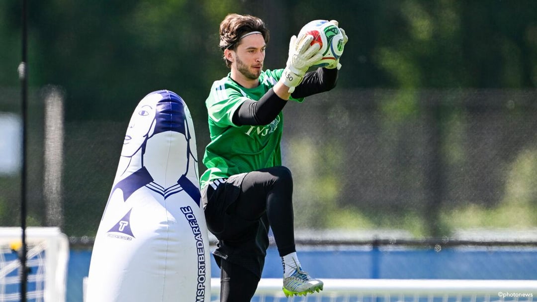 Belgia Pinjam Kiper Seattle Sounders Jelang Duel Kontra Mesir di Piala Dunia 2026