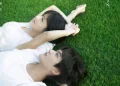 Simak sinopsis Never Ending Summer, drama China romantis terbaru yang dibintangi Zhou Keyu dan Bao Shang En.