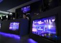 Ratusan ARMY memadati warnet gaming di Jakarta untuk berburu tiket konser BTS ARIRANG. Koneksi internet stabil menjadi alasan utama.