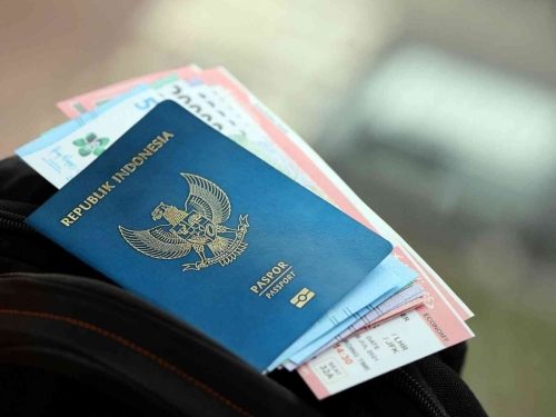 Benarkah sebagian besar warga Indonesia belum pernah ke luar negeri? Simak penjelasan data survei global dan statistik perjalanan terbaru.
