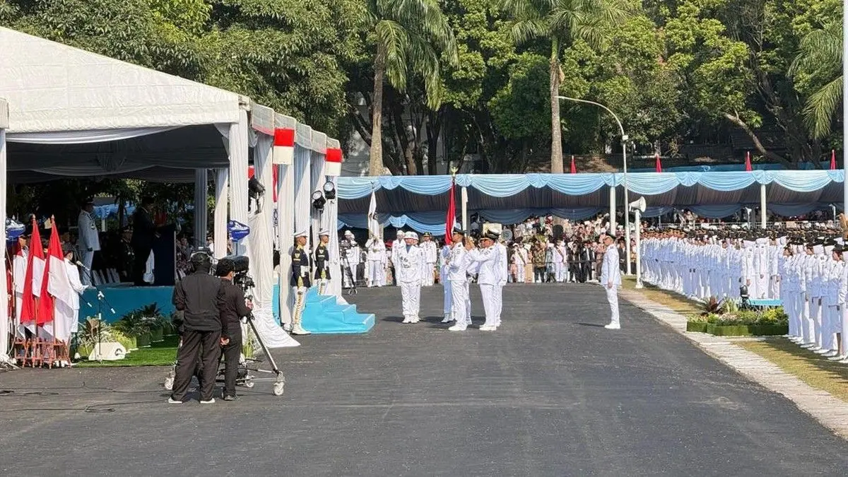Prabowo Pimpin Pelantikan Pamong Praja Muda IPDN, Lulusan Terbaik Terima Penghargaan Nasional