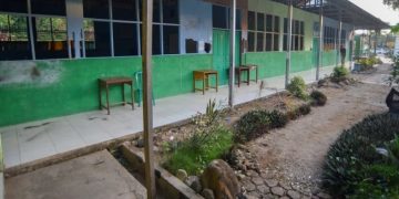 Polisi mengungkap pelajar MAN 3 Padang yang membawa bom rakitan diduga merupakan korban bullying. Penyelidikan masih terus berlangsung.