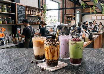 Ingin membuka usaha minuman boba? Simak cara memulai usaha boba, estimasi modal, peluang keuntungan, hingga tips sukses agar bisnis cepat berkembang.