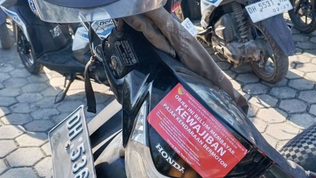 Penunggak Pajak Kendaraan di NTT Dilarang Beli Pertalite, Kendaraan Dipasangi Stiker Khusus