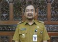 KPK mengamankan Bupati Pemalang Anom Widiyantoro dalam operasi tangkap tangan. Simak kronologi awal, profil, dan fakta yang telah dikonfirmasi.