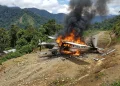 Seluruh penumpang pesawat AMA Air dipastikan selamat setelah insiden pembakaran pesawat di Yahukimo. TNI menggelar operasi khusus untuk mengamankan lokasi.