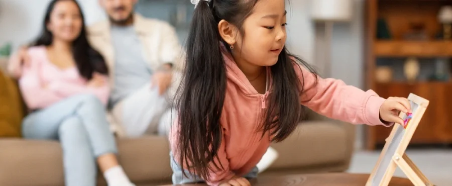Ingin Anak Tumbuh Percaya Diri? Terapkan Kebiasaan Positif Ini di Rumah