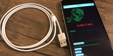 BSSN mengingatkan bahaya meminjam kabel charger karena dapat dimodifikasi untuk mencuri data dan memasang malware. Simak tips aman menghindarinya.