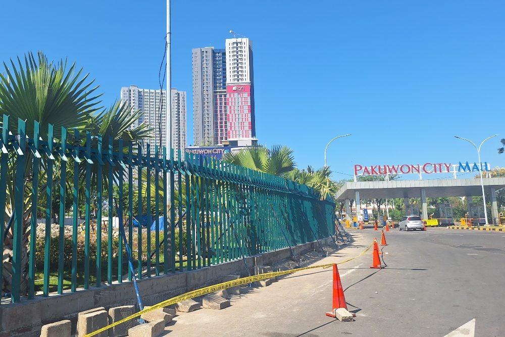 Fakta di Balik Pagar Baru Sejumlah Mal Surabaya yang Sempat Viral