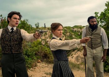 Enola Holmes 3 resmi tayang di Netflix. Simak sinopsis, daftar pemain, dan misteri penculikan Sherlock yang mengubah rencana pernikahan Enola.