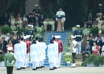 Pendaftaran upacara HUT ke-81 RI di Istana Merdeka resmi dibuka. Simak jadwal, syarat, cara daftar, serta tata tertib bagi peserta.