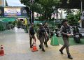 Penembakan terjadi di sekolah menengah Nonthaburi, Thailand. Pelaku berusia 14 tahun dan polisi masih menyelidiki motif serta rangkaian kejadian.