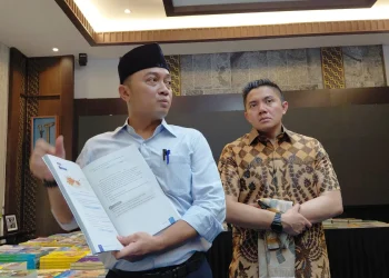 Prabowo membentuk tim gabungan untuk meningkatkan mutu buku ajar SD hingga SMA dengan membandingkan materi pendidikan Indonesia dan negara ASEAN.
