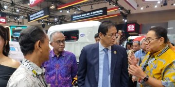 Pemerintah menyiapkan insentif baru untuk mobil dan motor listrik dengan target penerima lebih besar. Pengumuman resmi dijadwalkan dalam waktu dekat.