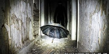 Payung Hantu, Mitos Payung Hantu, Fenomena Payung Hitam