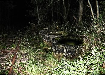 Misteri Tiga Sumur Amelia James, Legend Tiga Sumur, Kutukan Amelia James