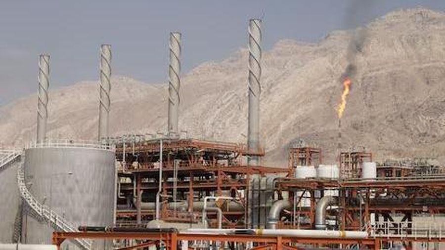 Iran menemukan ladang gas baru di Provinsi Fars dengan cadangan lebih dari 7,5 Tcf. Sekitar 5,7 Tcf disebut dapat dieksploitasi untuk energi.