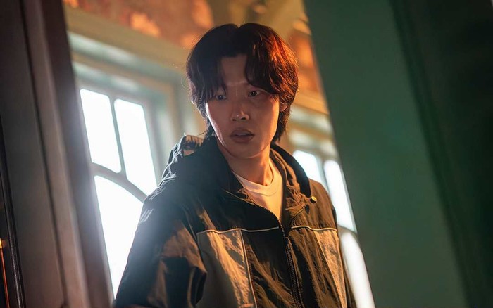 Drakor Mousetrap hadir di Netflix dengan cerita thriller kriminal tentang penulis yang kehilangan identitas. Simak sinopsis, daftar pemeran, dan cara menontonnya.