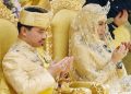 Sultan Brunei Hassanal Bolkiah mencabut gelar kerajaan menantunya, Raabi'atul Adawiyyah. Simak profil, pendidikan, karier, pernikahan, dan kehidupan kerajaannya.