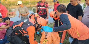 Korban hanyut di Kali BKB Jakarta Barat ditemukan sekitar 1,5 kilometer dari lokasi awal. Berikut fakta dan kronologi lengkap berdasarkan keterangan resmi.